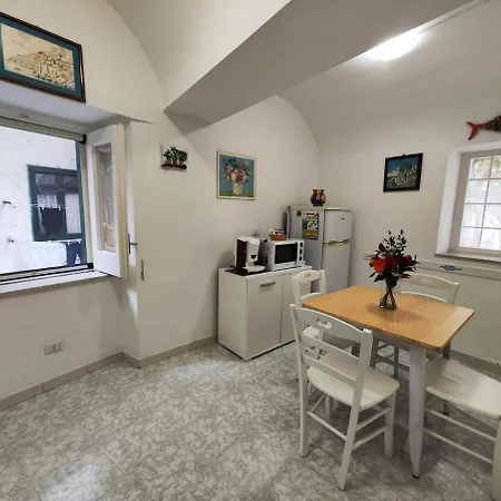 Casa Icaro - In The Center Of Holiday home *